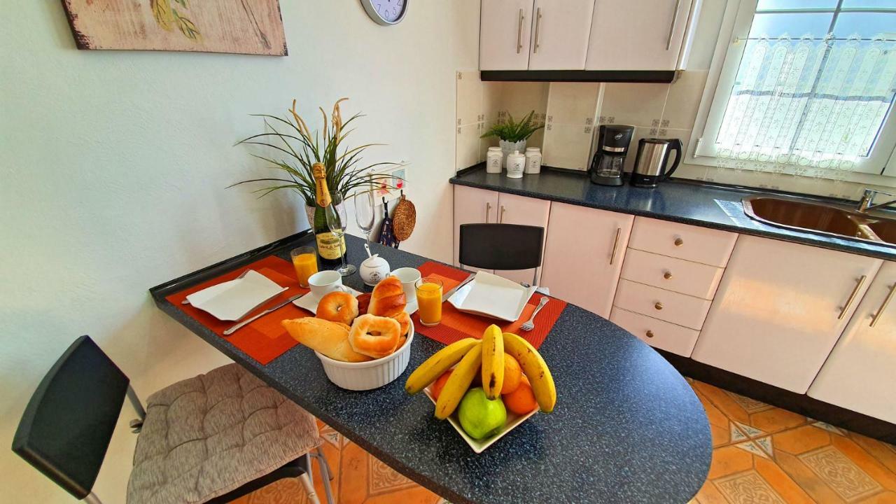 Ferienhaus Casa Blanca - Tarajalejo - Glasfaserinternet - Meerblick Extérieur photo